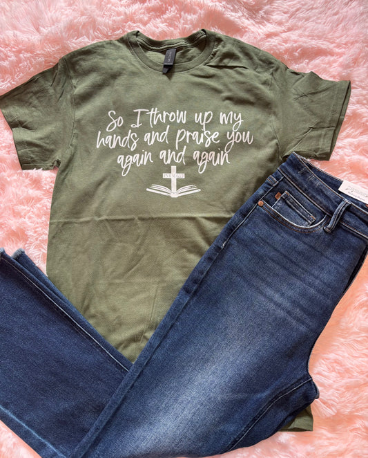 Gratitude Praise Tee